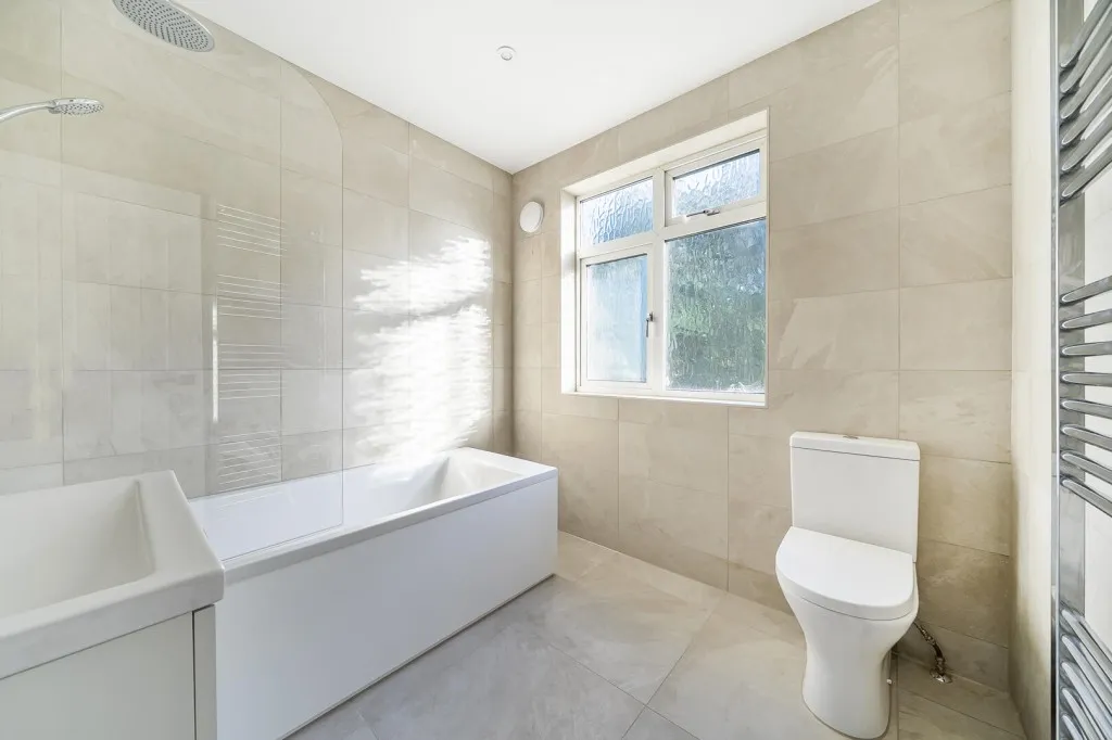 Mead Way, Bromley, photo 11