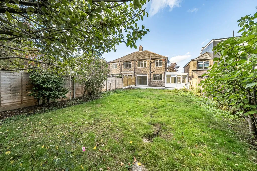 Mead Way, Bromley, photo 18