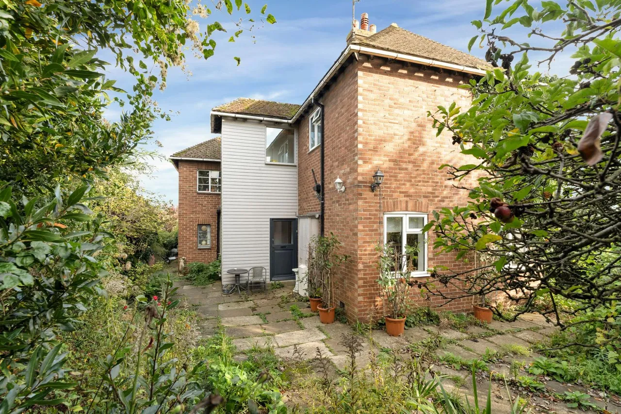 4 bed house for sale, Cherryholt Road, Stamford, PE9