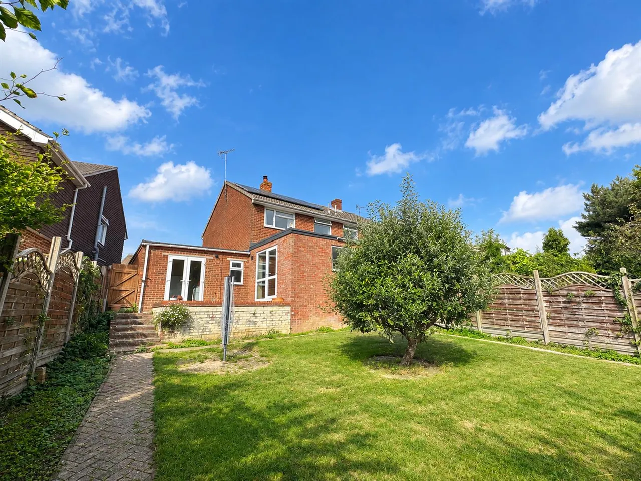 Manor End, Uckfield, TN22, photo 17