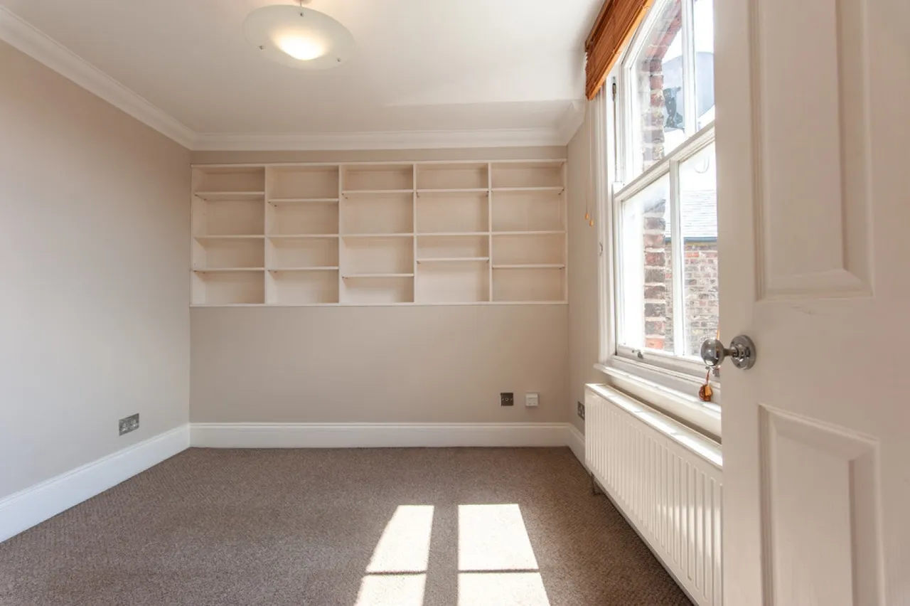 Ambrose Street, Fulford, YO10, photo 4