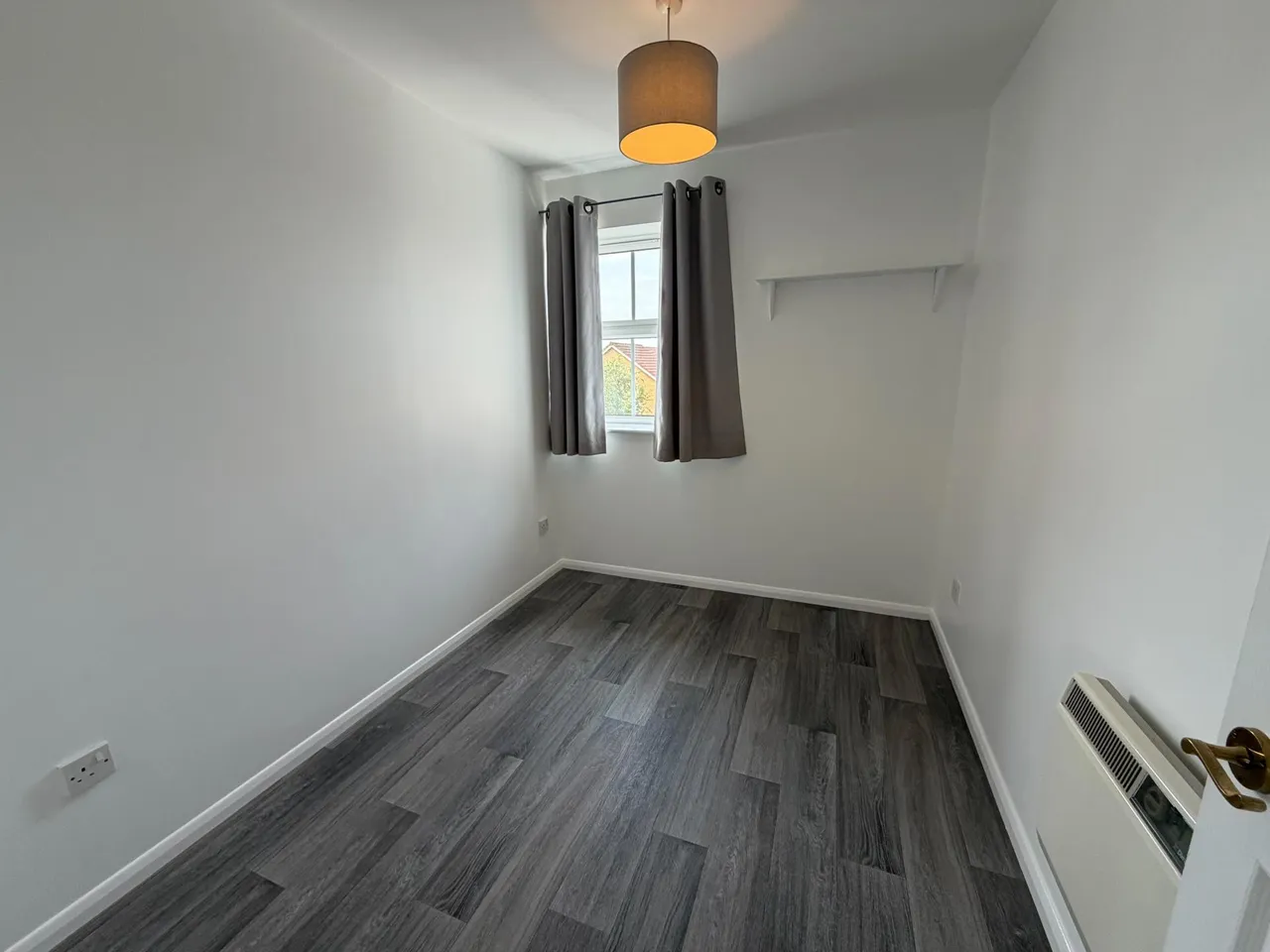 Honeysuckle Close, Biggleswade, SG18, photo 8