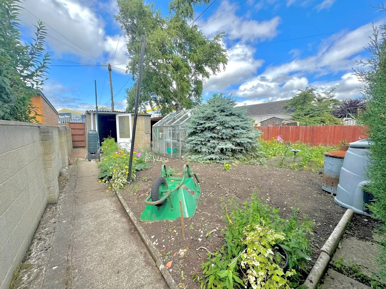 Bruce Street, Swindon, Wiltshire, SN2 2EN, photo 13