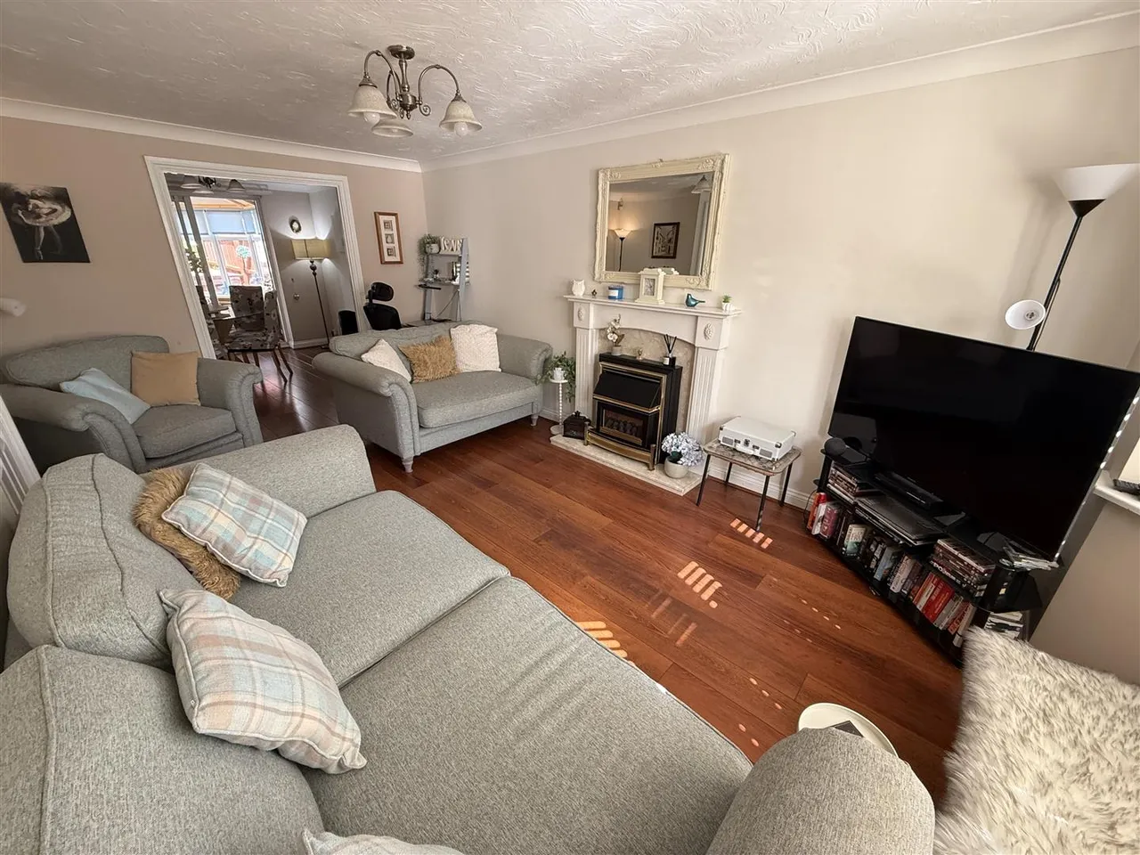 Maple Way, Branston, DE14, photo 3