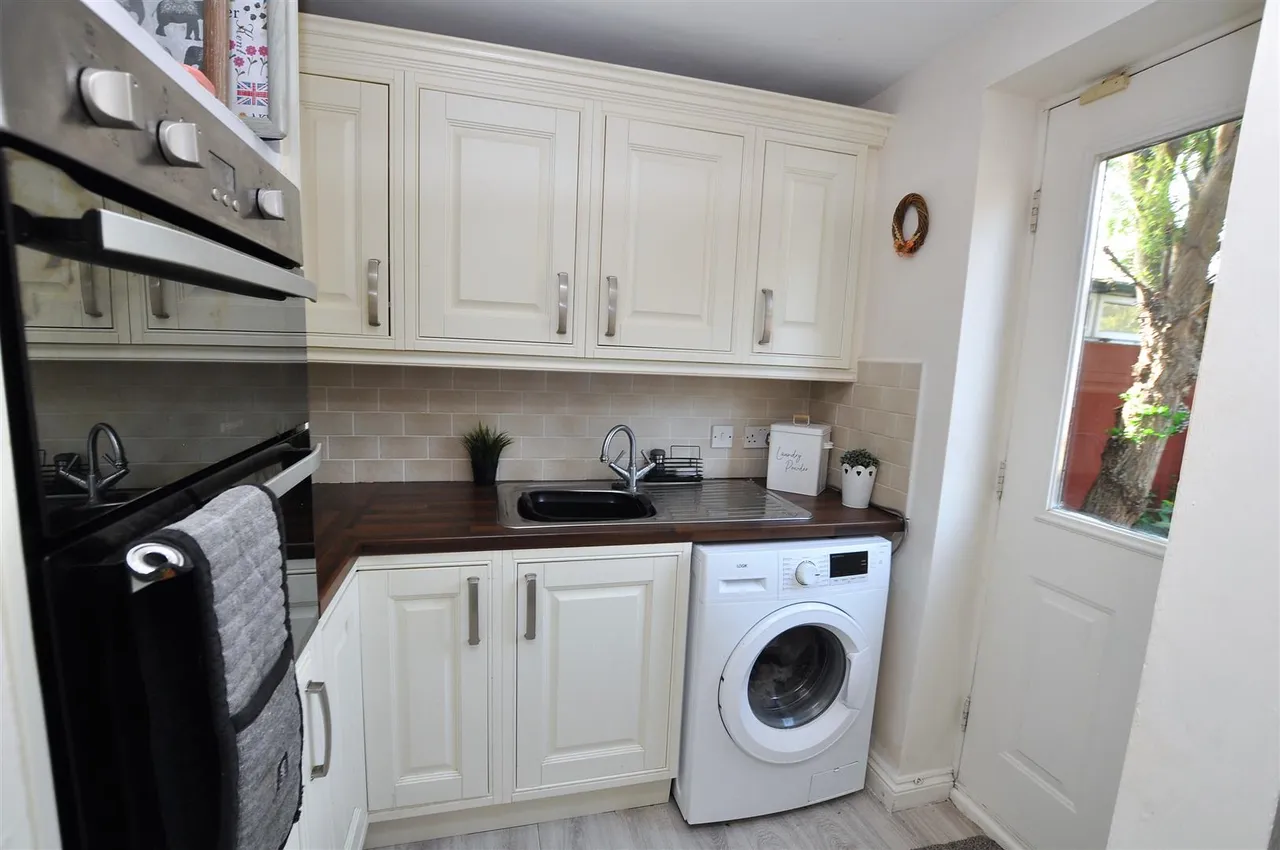 Maple Way, Branston, DE14, photo 10