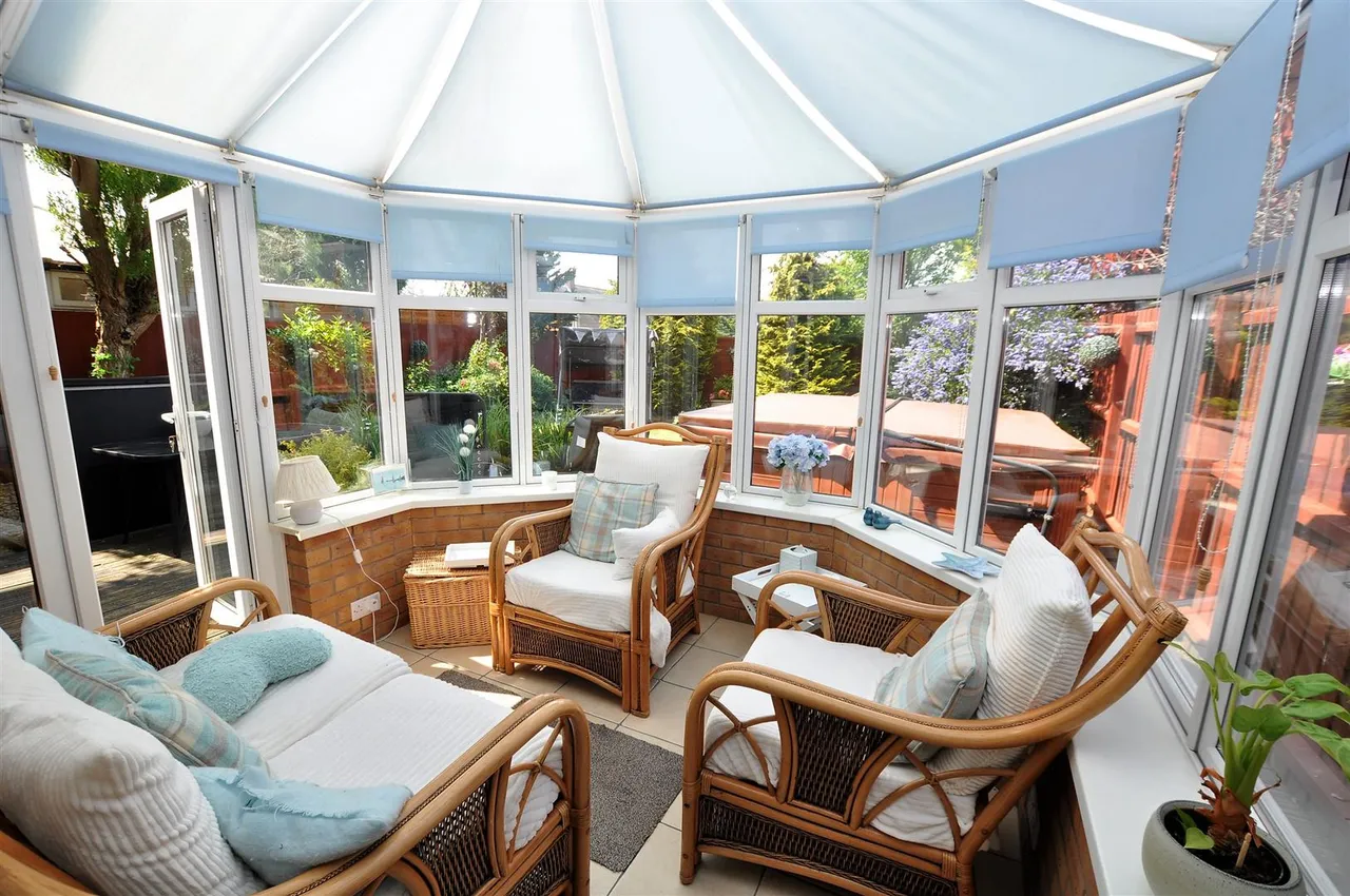 Maple Way, Branston, DE14, photo 9