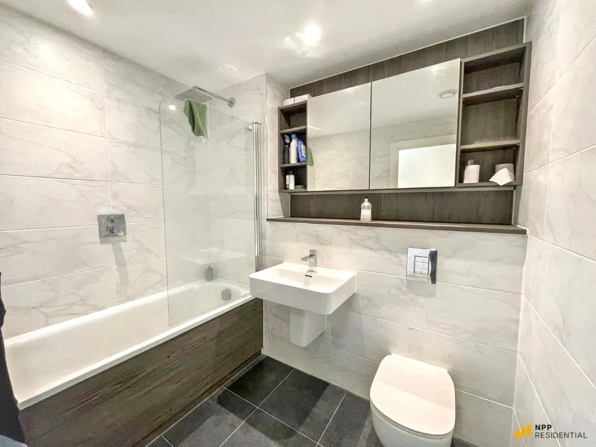 15 Silvercroft Street, Manchester, Lancashire, M15 4XN, photo 10