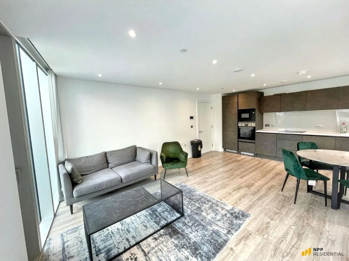 15 Silvercroft Street, Manchester, Lancashire, M15 4XN, photo 4
