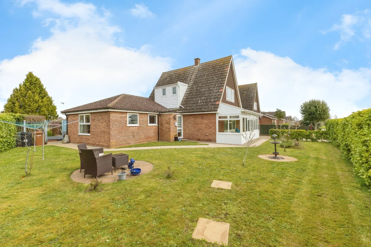 4 bed house for sale — Longmeadow Close, Griston, Thetford, Norfolk, IP25