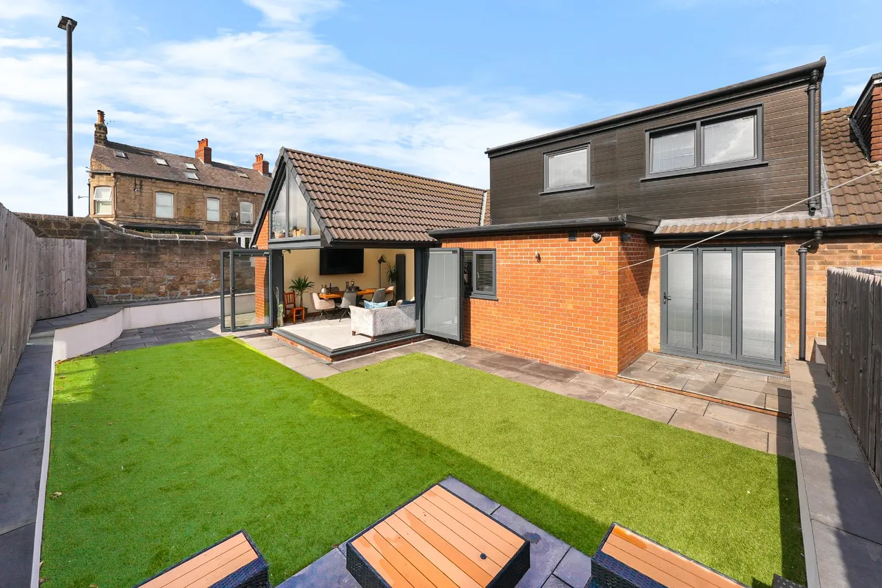 Woodfield Drive, Harrogate, HG1, photo 9