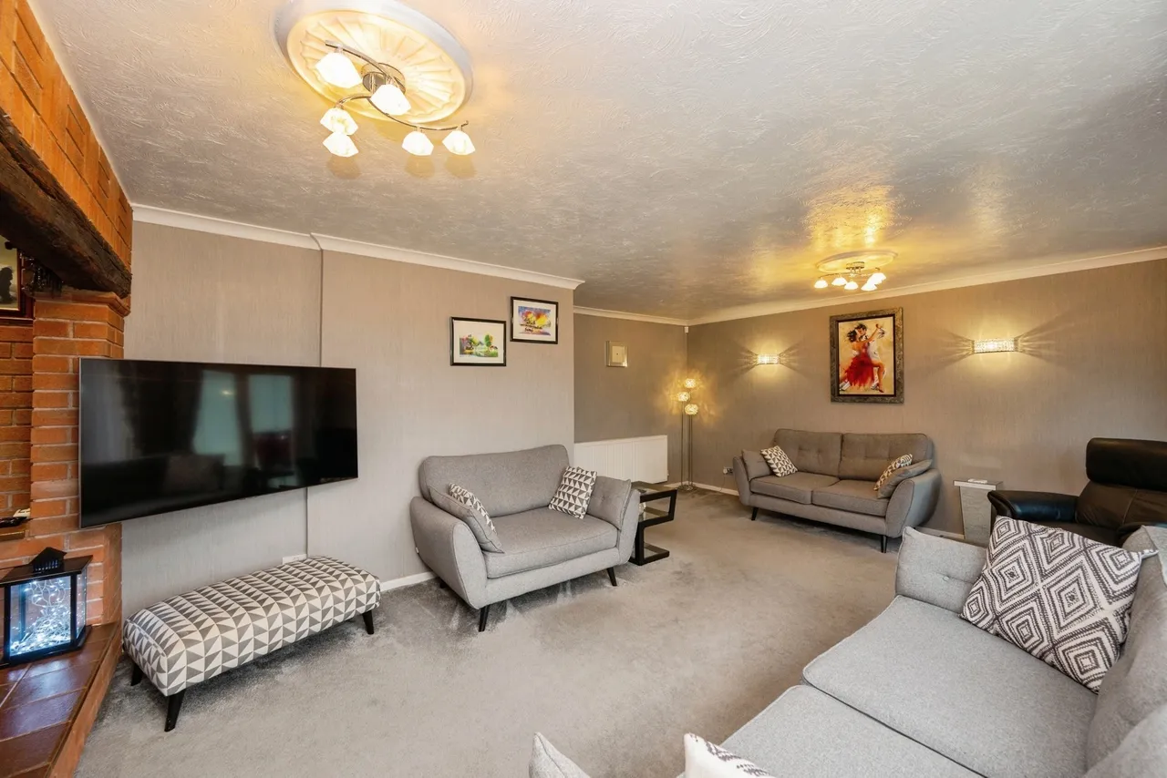 Stafford Road, Lichfield, WS13, photo 5