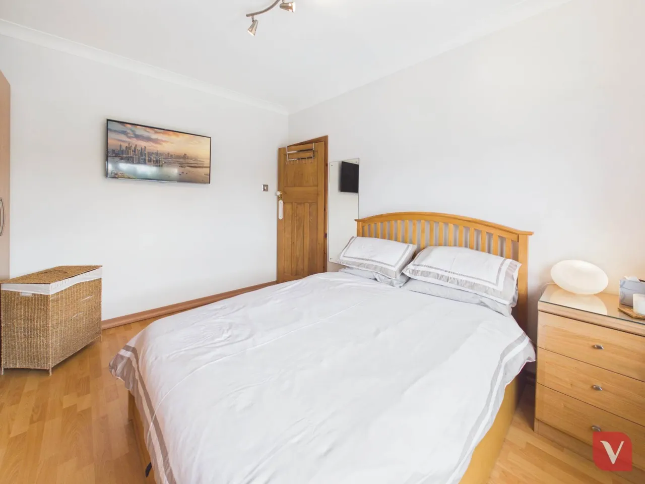 Hitchin Road, Luton, LU2 7UL, photo 13