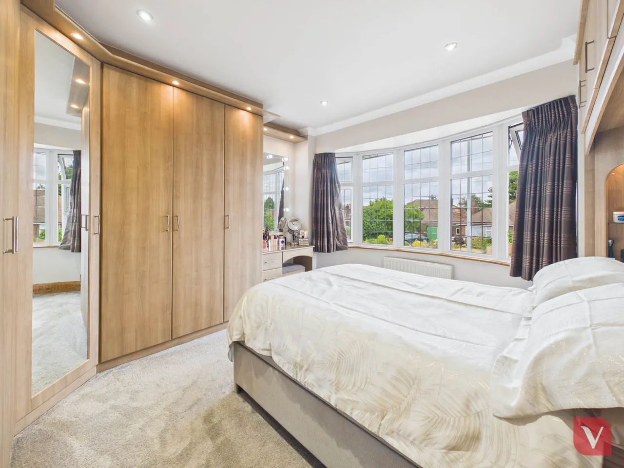Hitchin Road, Luton, LU2 7UL, photo 9