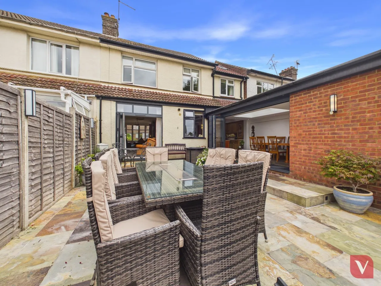 Hitchin Road, Luton, LU2 7UL, photo 17