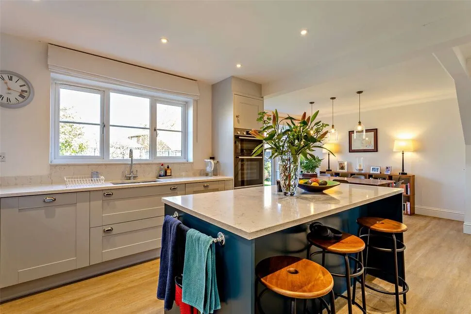 Hillfield Road, Oundle, PE8, photo 5