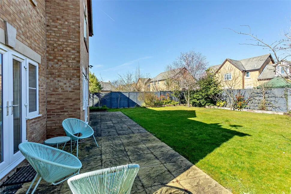 Hillfield Road, Oundle, PE8, photo 21