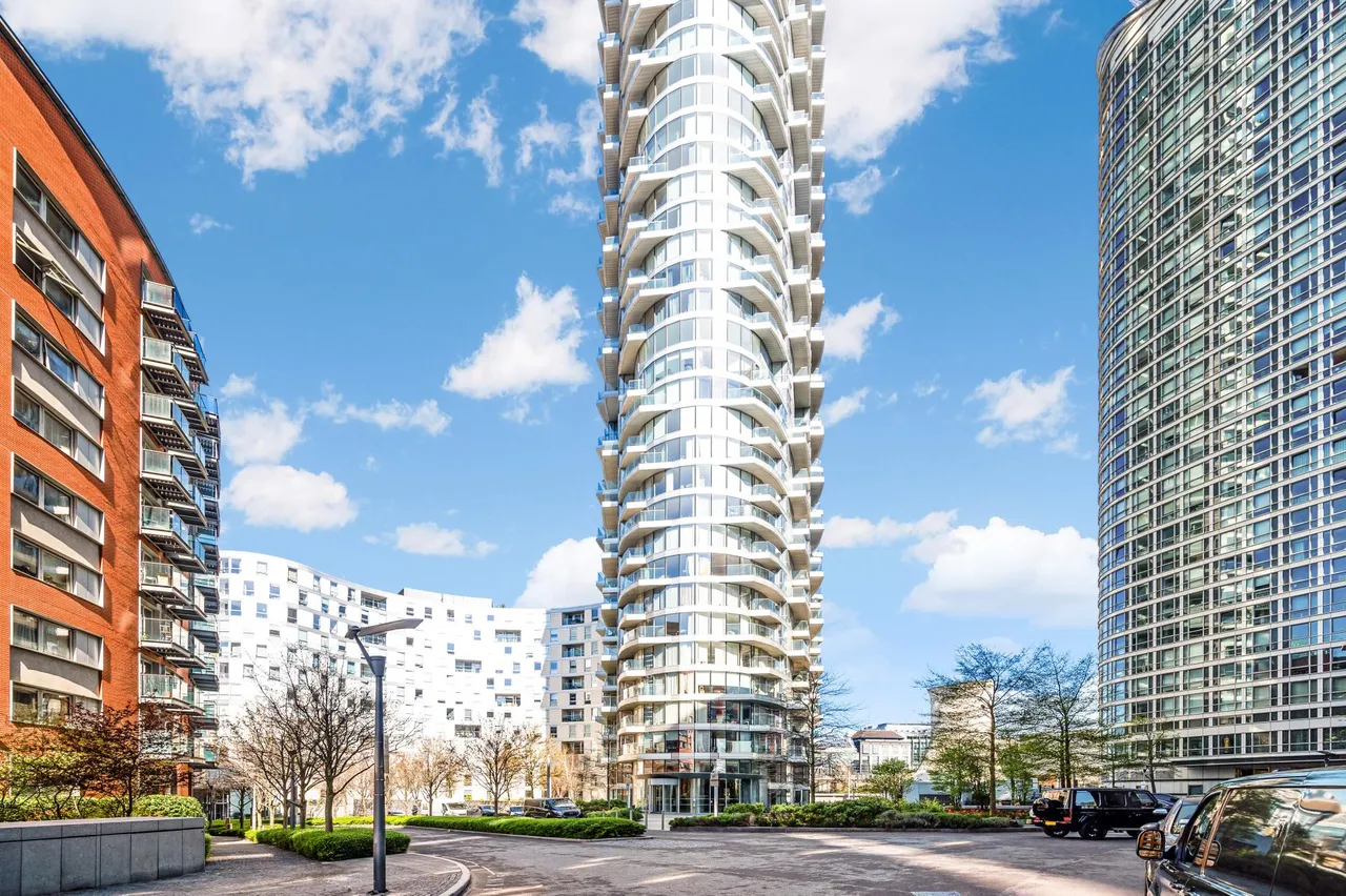 Charrington Tower, New Providence Wharf, E14, photo 6