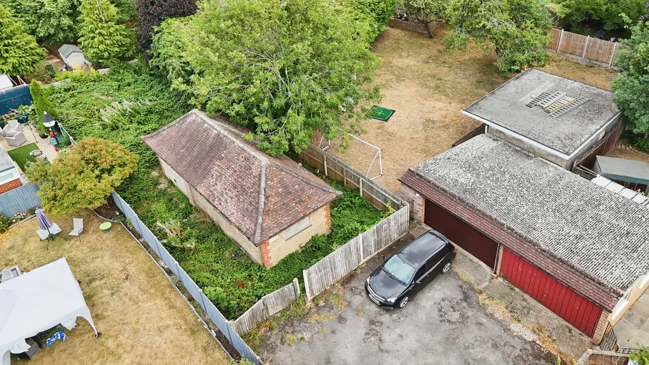 Barton Road, Luton, Bedfordshire, LU3, photo 4