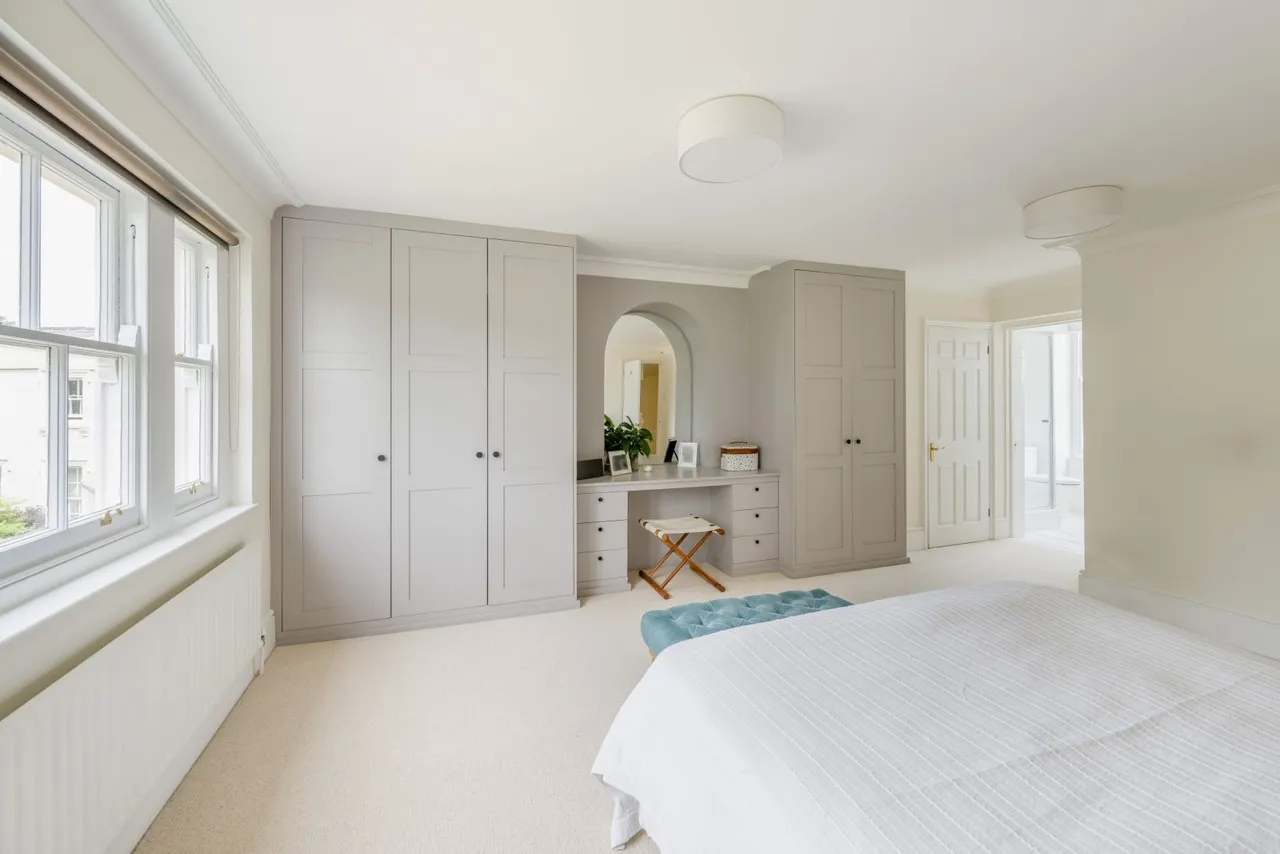 Carbone Hill, Newgate Street, SG13 8RG, photo 10