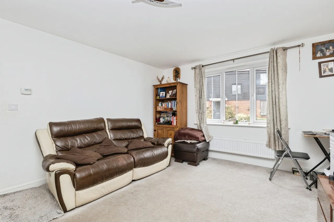 Robin Grove, Wymondham, Norfolk, NR18, photo 7