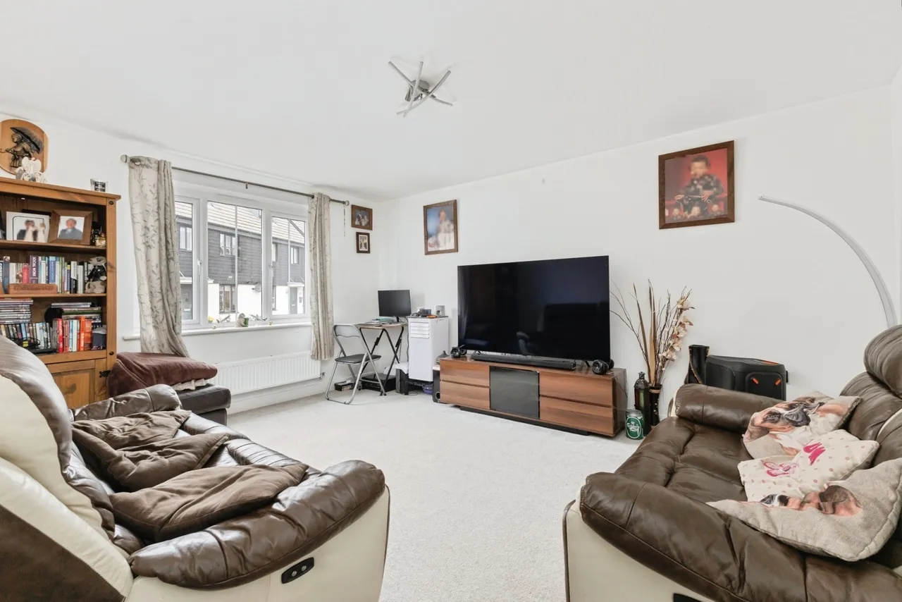 Robin Grove, Wymondham, Norfolk, NR18, photo 5