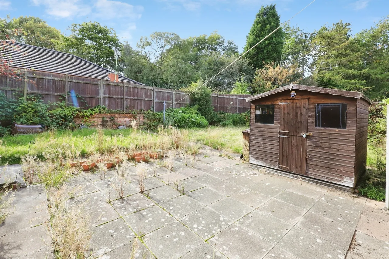 Humphries Crescent, Bilston, WV14, photo 13