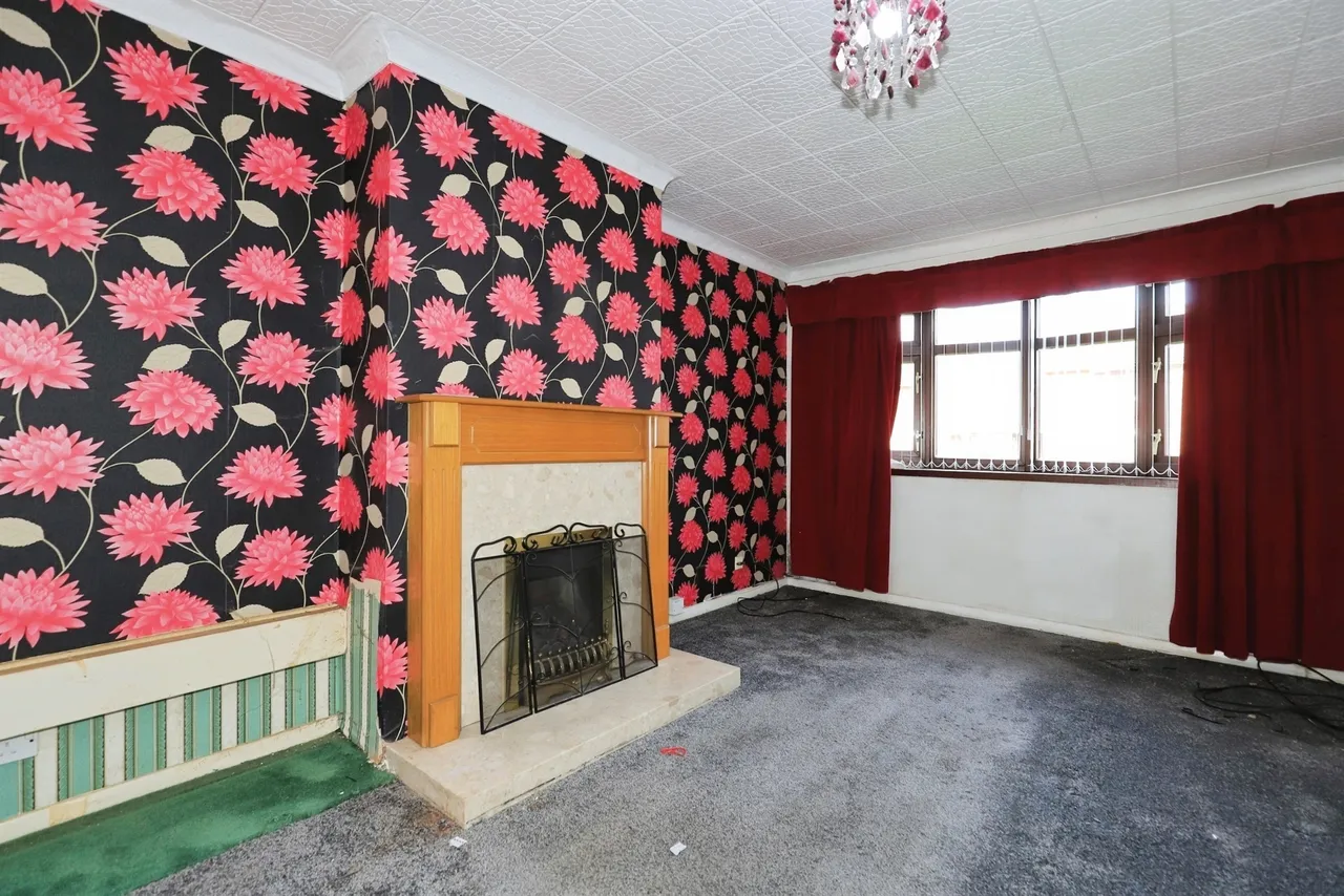 Humphries Crescent, Bilston, WV14, photo 7
