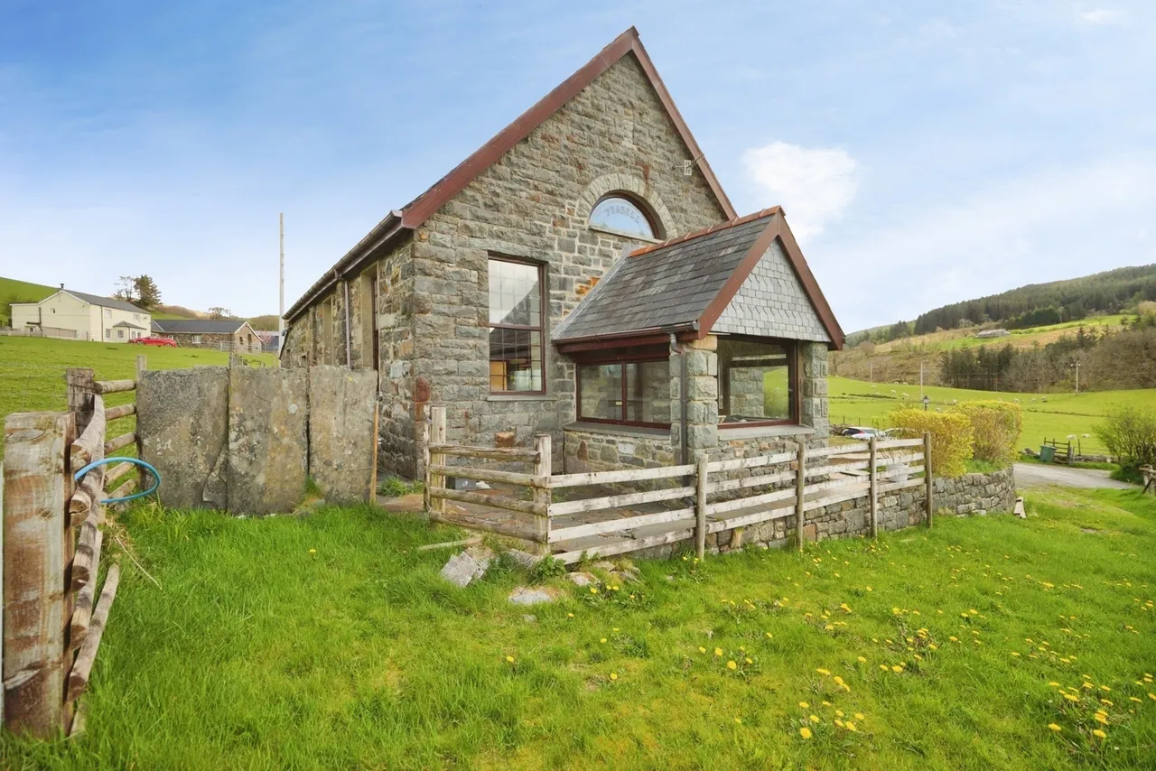 3 bed house for sale, Cwm Cynfal, Blaenau Ffestiniog, LL41