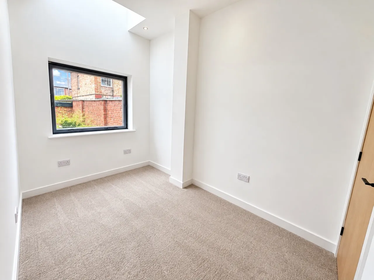 Park Road, Blaby, LE8, photo 5