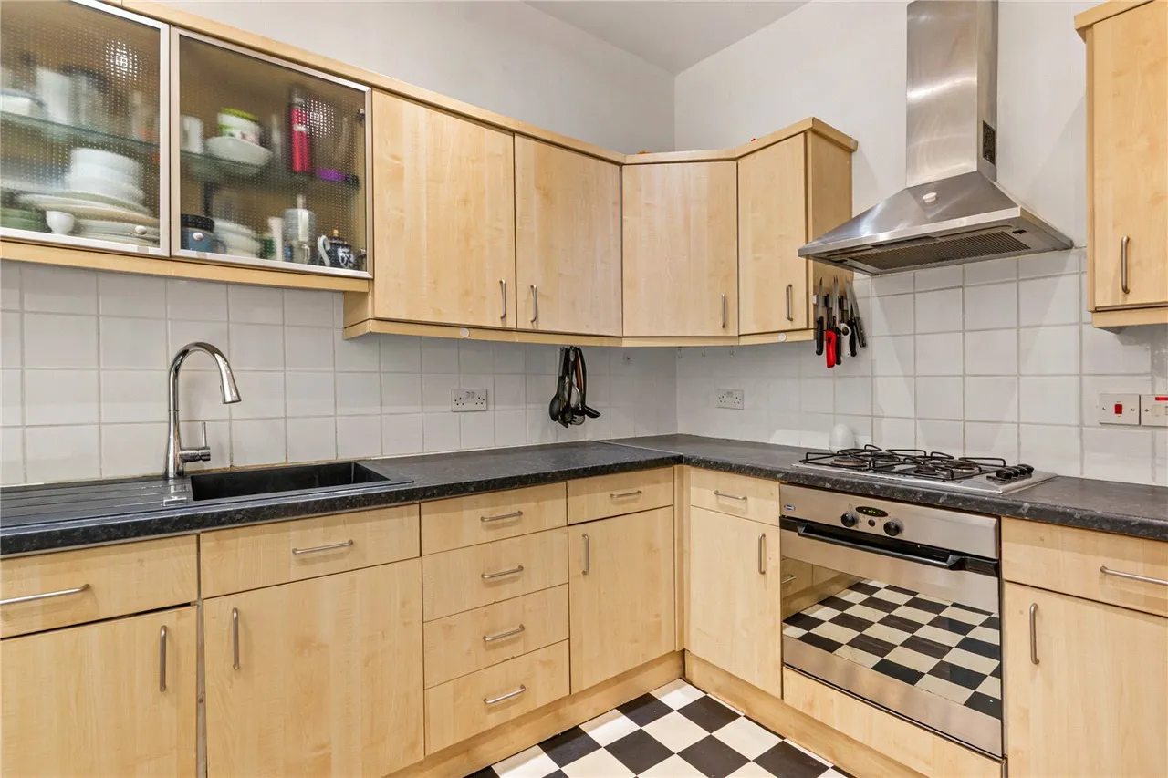 Knights Hill, West Norwood, London, SE27, photo 2