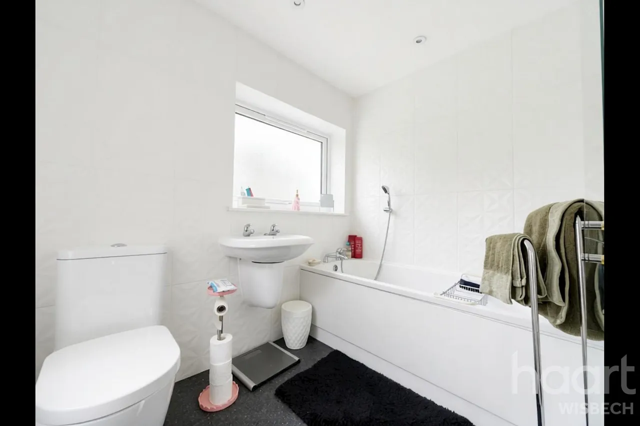 Sefton Avenue, Wisbech, PE13, photo 15