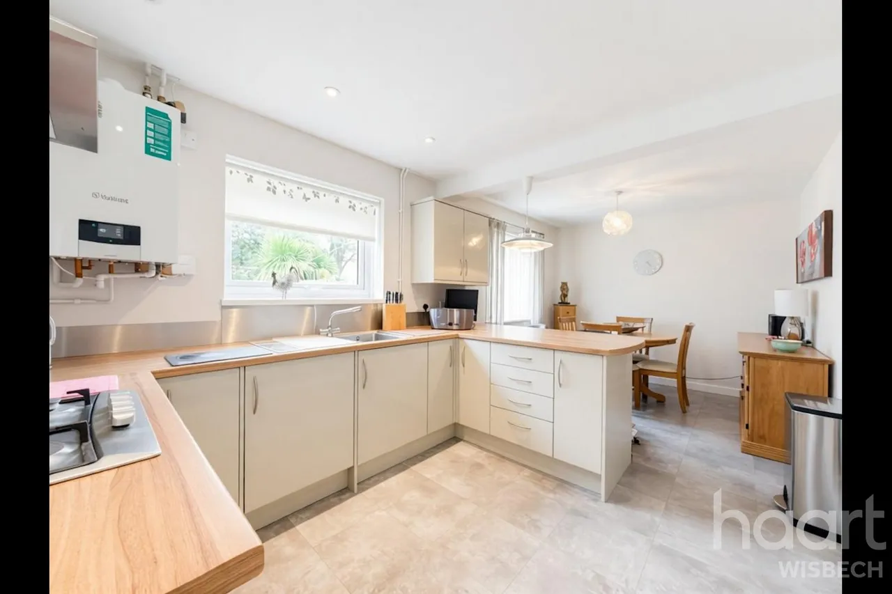 Sefton Avenue, Wisbech, PE13, photo 3