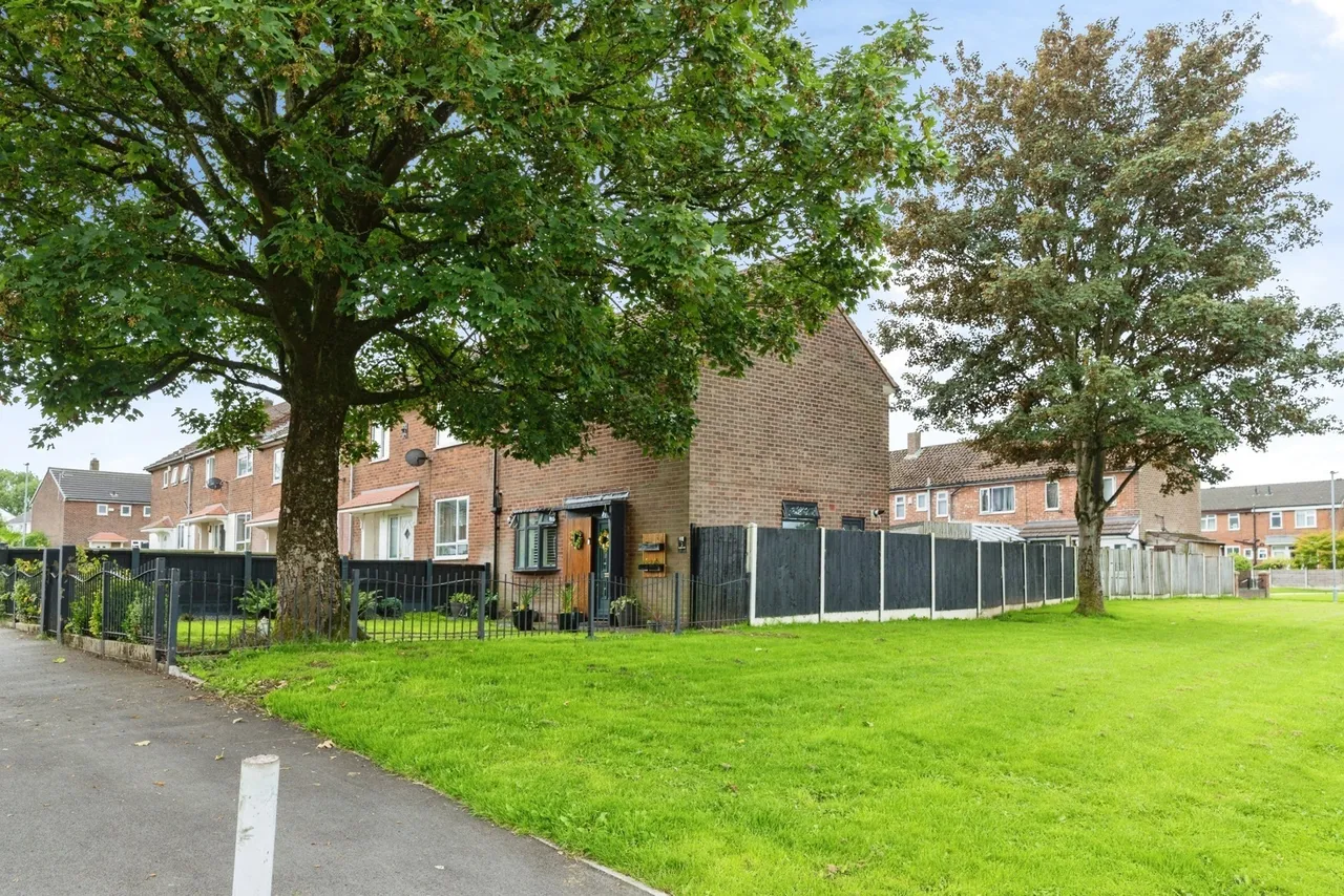 Isel Walk, Middleton, M24, photo 17