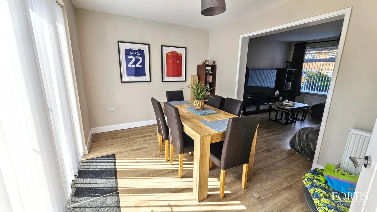Sycamore Place, Cardiff, CF5, photo 4