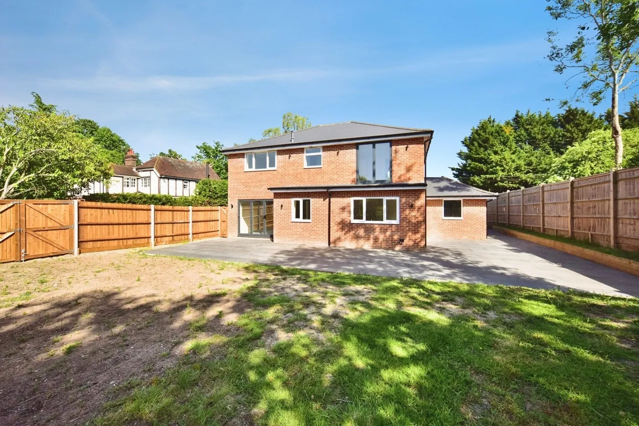 Broadwater Road, West Malling, Kent, ME19, photo 4