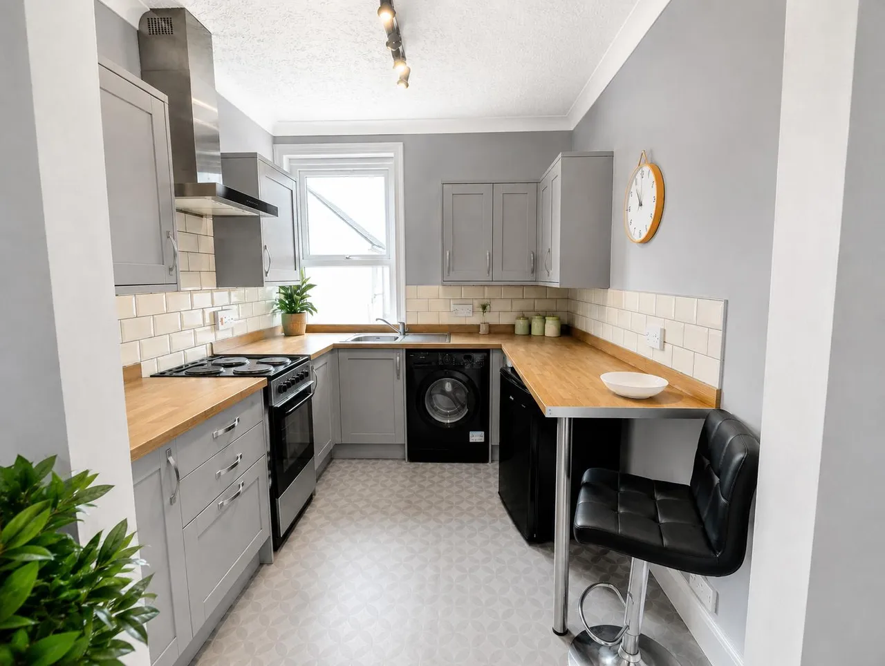 Church Road, Newton Abbot, TQ12, photo 7