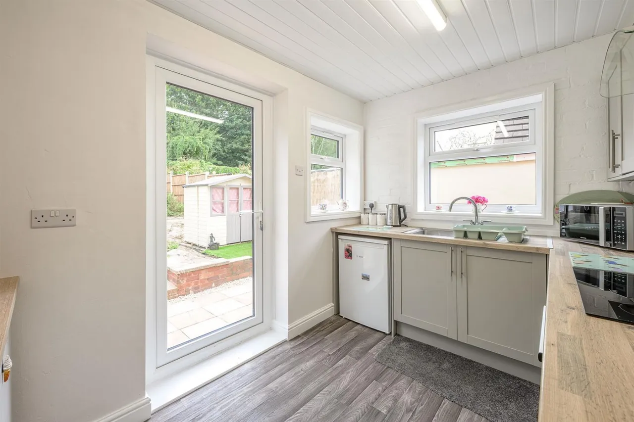 Woodfield Avenue, Stourbridge, DY9, photo 5