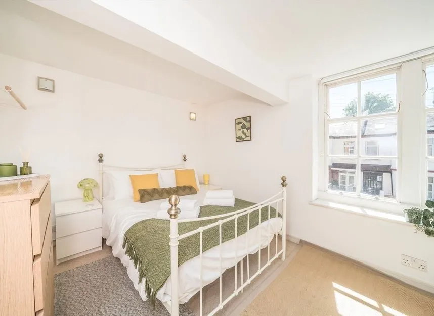 Gatton Road, Tooting, SW17, photo 5
