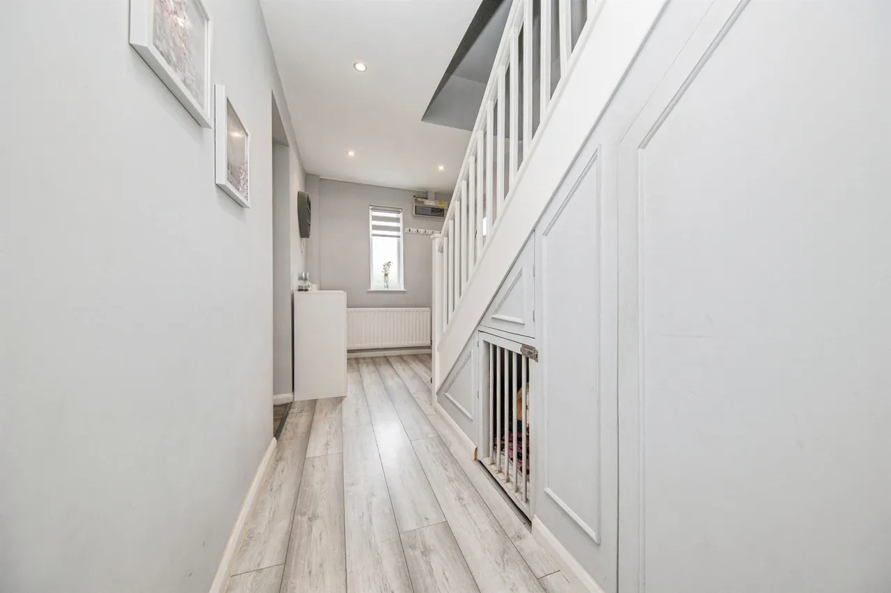 Ladbrook Drive, Colchester, photo 5