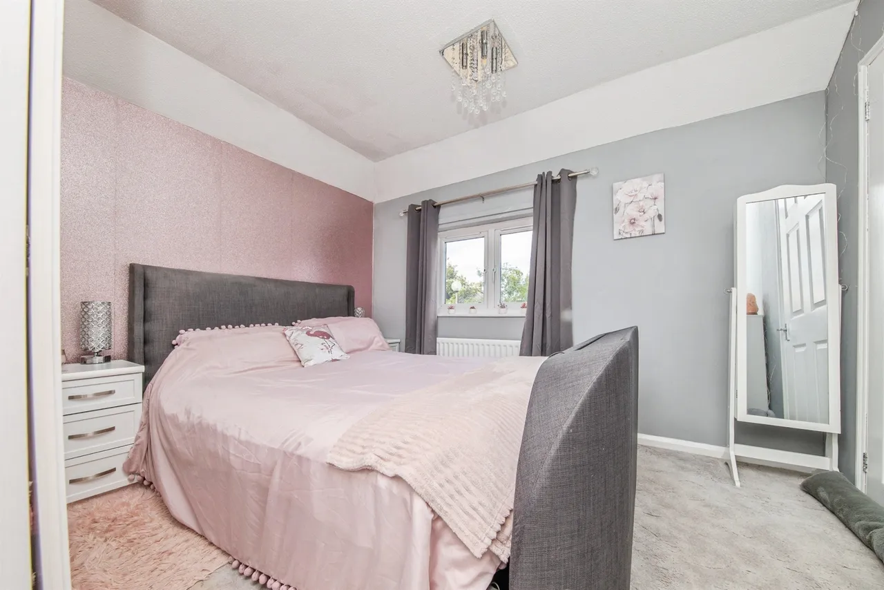 Ladbrook Drive, Colchester, photo 10