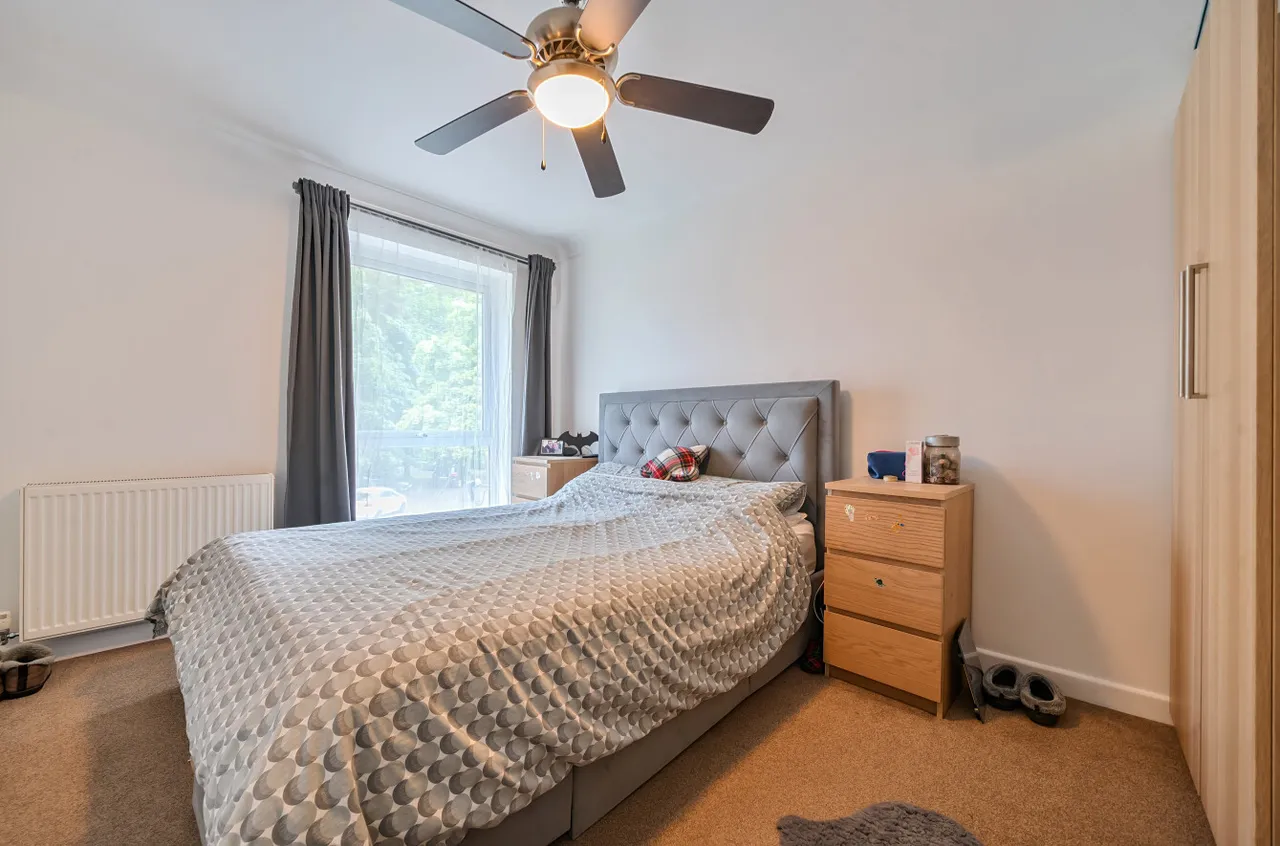 Dawsmere Close, Camberley, Surrey, GU15 1SH, photo 6