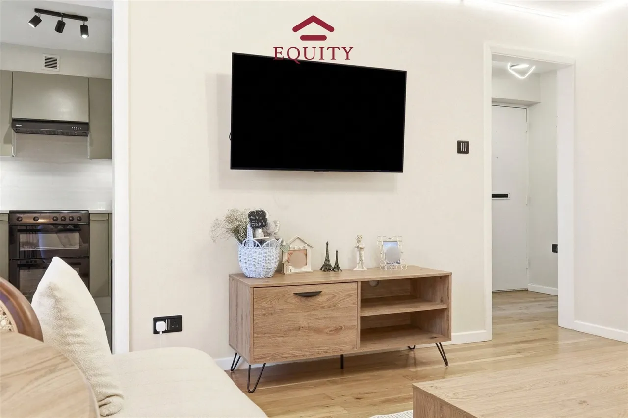 Crofton Way, photo 6