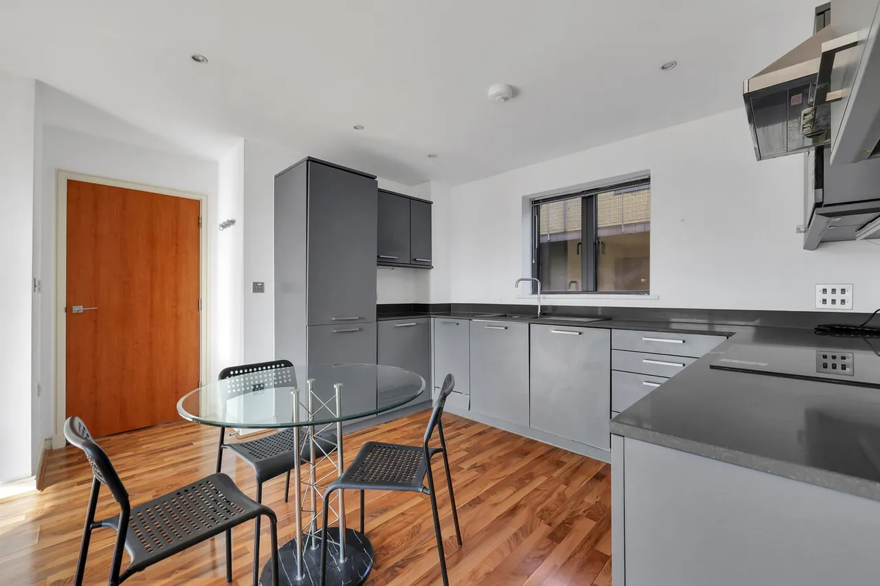 Flat 65, Kings Quarter Apartments, London, N1 0GL, photo 8