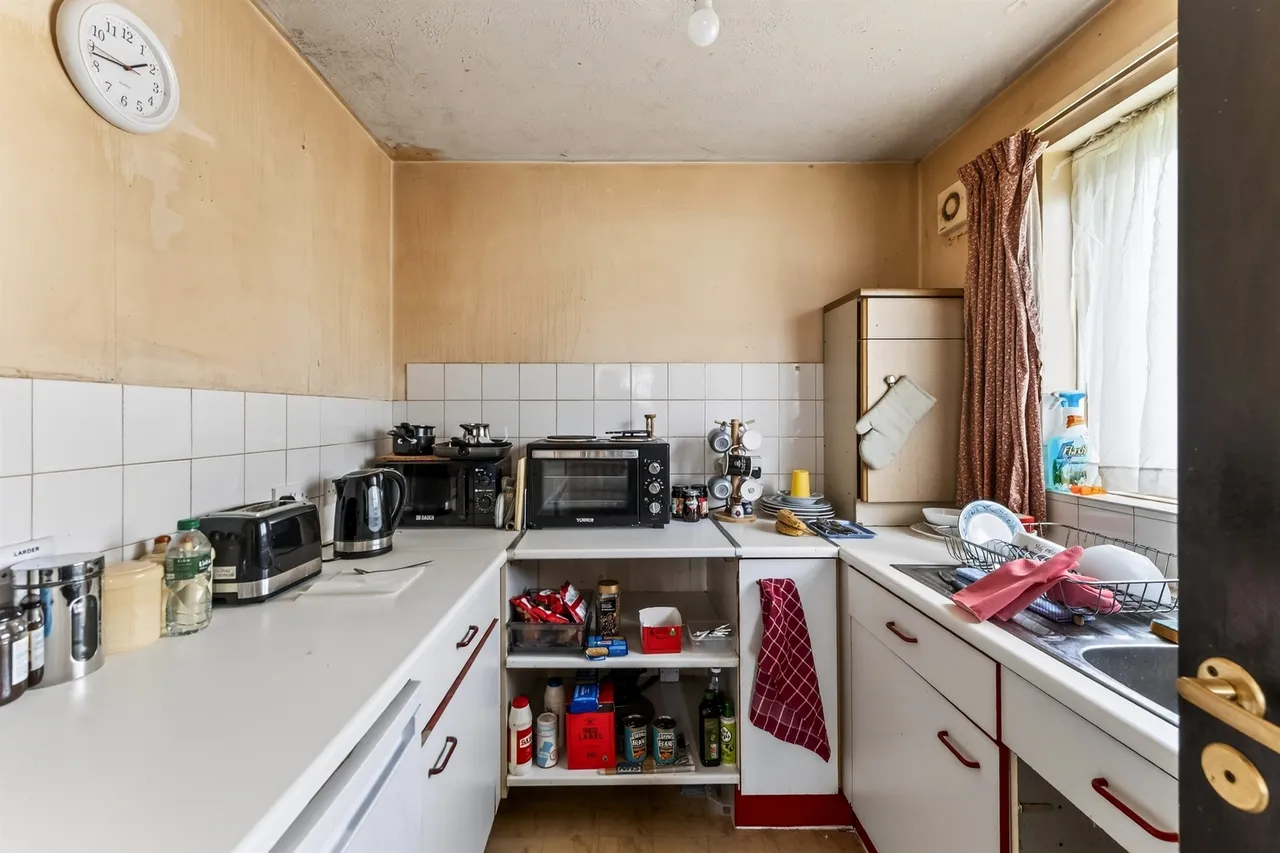 Connaught Gardens, Morden, SM4, photo 2