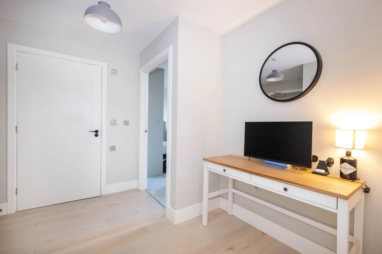 5 Antoinette Close, Kingston Upon Tha..., photo 7