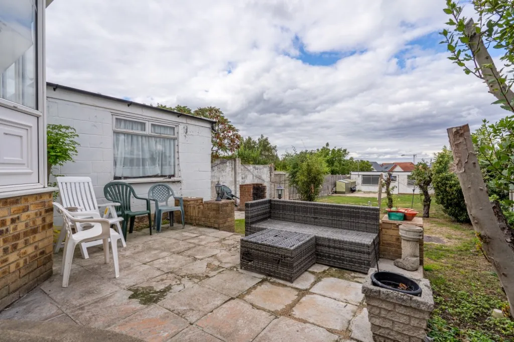 Lower Higham Road, Gravesend, DA12, photo 17