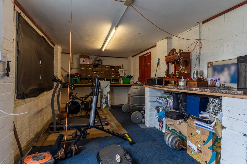 Lower Higham Road, Gravesend, DA12, photo 20