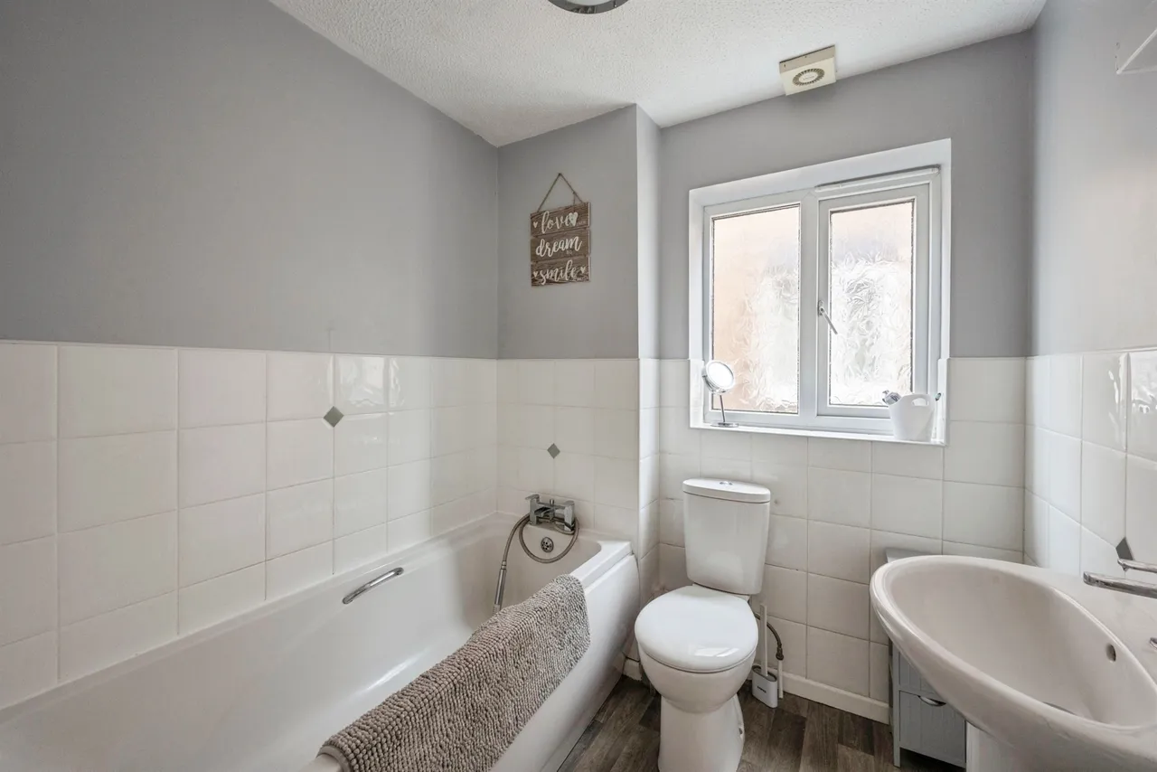 Bryson Close, Thorne, Doncaster, photo 11