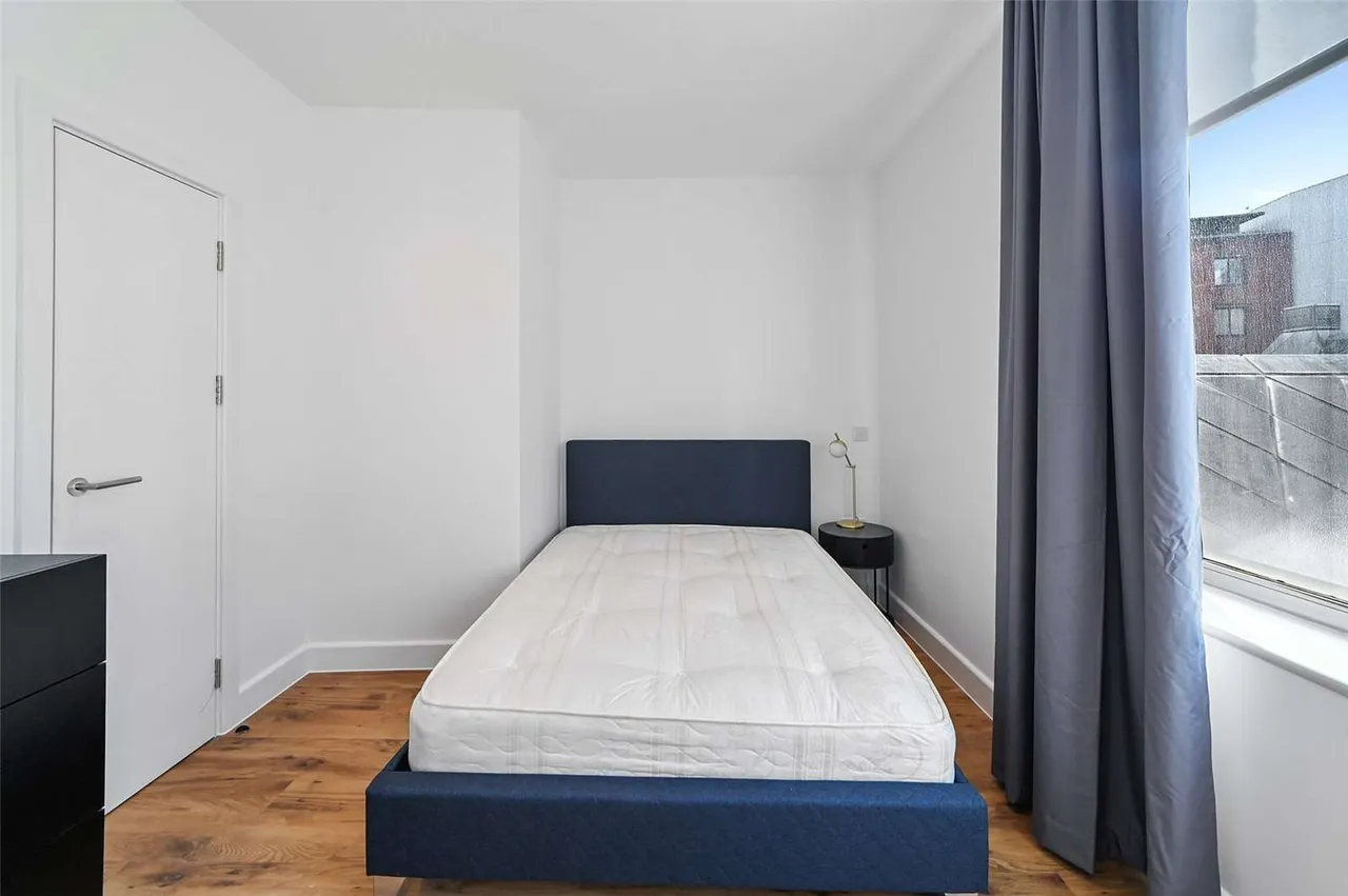 West Smithfield, London, EC1A, photo 5