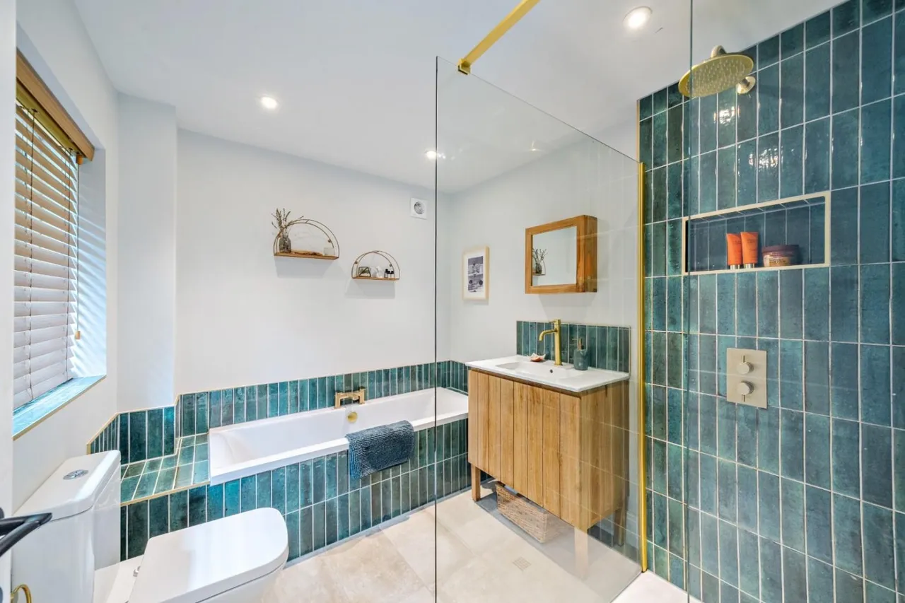 Garth End, Collingham, LS22, photo 11